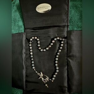 Handmade Tahitian black pearl/sterling silver necklace with amethyst stone